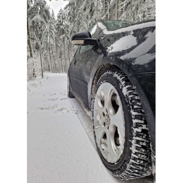Taxi jízda na sněhu v...